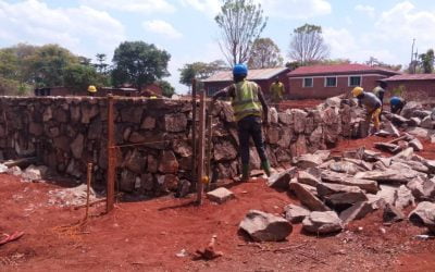 Bau von sechs Klassenzimmern und einer Kantine für eine neue Grundschule im Dorf Mavanga, Njombe, Tanzania